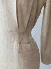 Charger l'image dans la galerie, 1940s - LE SIGNE DE PARIS - Stunning Wool Dress - W28.5 (72cm)
