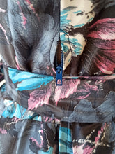 Load image into Gallery viewer, 1950s - Stunning Roseprint Cotton Dress - W29 (74cm)
