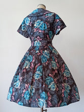 Load image into Gallery viewer, 1950s - Stunning Roseprint Cotton Dress - W29 (74cm)
