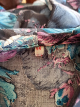 Load image into Gallery viewer, 1950s - Stunning Roseprint Cotton Dress - W29 (74cm)
