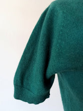 Load image into Gallery viewer, 1950s - PRINGLE, Scotland - Gorgeous Forest Green Jumper - Sz L
