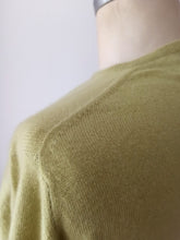 Load image into Gallery viewer, 1950s - BALLANTYNE, Scotland - Chartreuse Green Cashmere Cardigan
