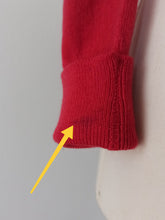 Load image into Gallery viewer, 1950s - BARRIE, Scotland - Gorgeous Cherry Cashmere Cardigan
