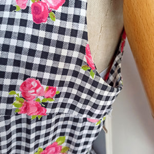 1950s - The Most Adorable Vichy Rose Print Dress - W26 (66cm)