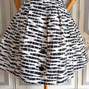 1950s - Medaillon, France - Stunning Barkcloth Dress - W31 (78cm)