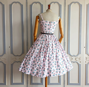 1950s - Adorable Heartneck Pink Pale Floral Bolero Dress - W26 (66cm)