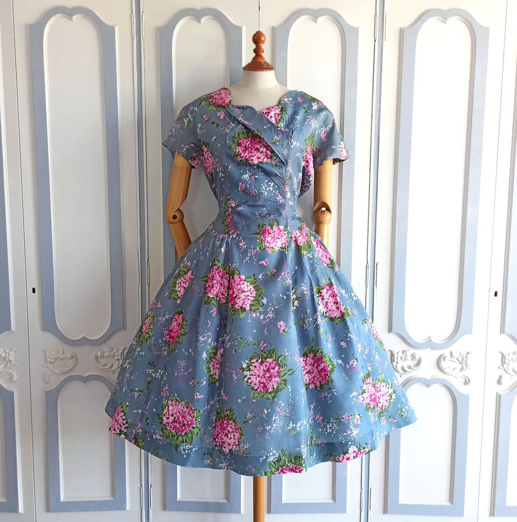 1950s  - Exquisite Teal Hydrangeas Print Silk Dress - W31.5 (80cm)