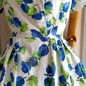 1950s - Gorgeous Parisien Leaves Dress - W27.5 (70cm)
