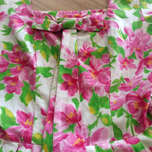 1950s - Truly Precious Floral Cotton Dress - W25 (64cm)