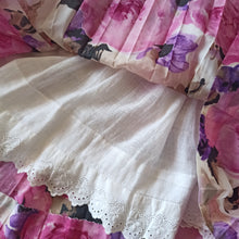 Load image into Gallery viewer, 1950s 1960s - TREVIRA, Berlin - Stunning Roseprint Dress - W27.5 (70cm)
