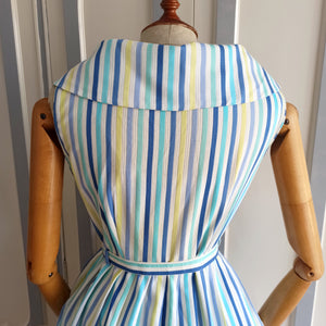 1950s - Gorgeous Striped Shawl Collar Dress - W29 (74cm)