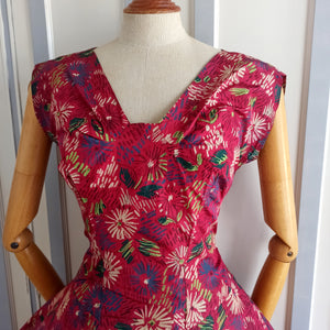 1950s - Stunning Abstract Floral Satin Dress - W29 (74cm)