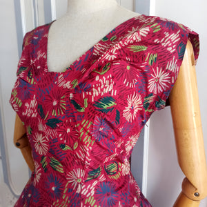 1950s - Stunning Abstract Floral Satin Dress - W29 (74cm)