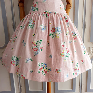 1940s 1950s - Adorable Floral Droped Skirt Dress - W29 (74cm)
