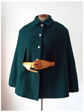 Load image into Gallery viewer, 1950s 1960s - AIMÉE COUTURE, France - Gorgeous Green Wool Cape
