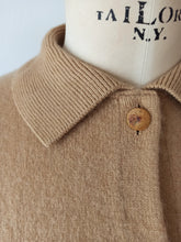 Cargar imagen en el visor de la galería, 1950s 1960s - BALLANTYNE, Scotland - Gorgeous Cashmere Cardigan - Sz 38
