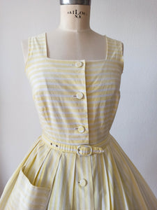 1950s - Adorable Yellow Stripes Cotton Dress - W27.5 (70cm)