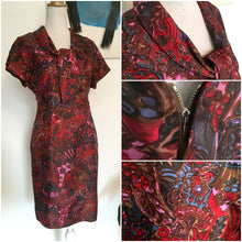 Carica l&#39;immagine nel visualizzatore di Gallery, 1950s 1960s - Beautiful Satin Silk Novelty Print Dress - W34 (86cm)
