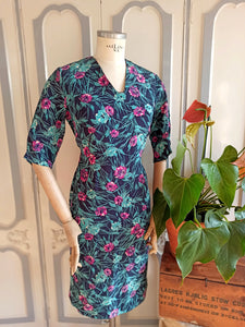 1930s - Glorious Cold Rayon Abstract Floral Dress - W40 (100cm)