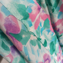 Load image into Gallery viewer, VTG Does 40s - Gorgeous Abstract Floral Dress - W26 (66cm)
