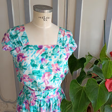 Cargar imagen en el visor de la galería, VTG Does 40s - Gorgeous Abstract Floral Dress - W26 (66cm)
