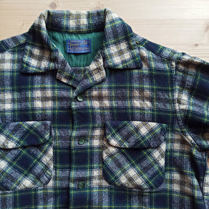 1950s 1960s - PENDLETON - Loop Collar Plaid Wool Shirt - Sz. M