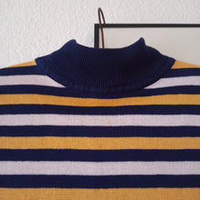 Laden Sie das Bild in den Galerie-Viewer, 1960s - Unworn - Cool Striped Cotton Knit Top - Sz. Medium

