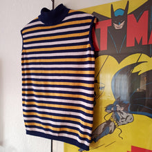 Cargar imagen en el visor de la galería, 1960s - Unworn - Cool Striped Cotton Knit Top - Sz. Medium
