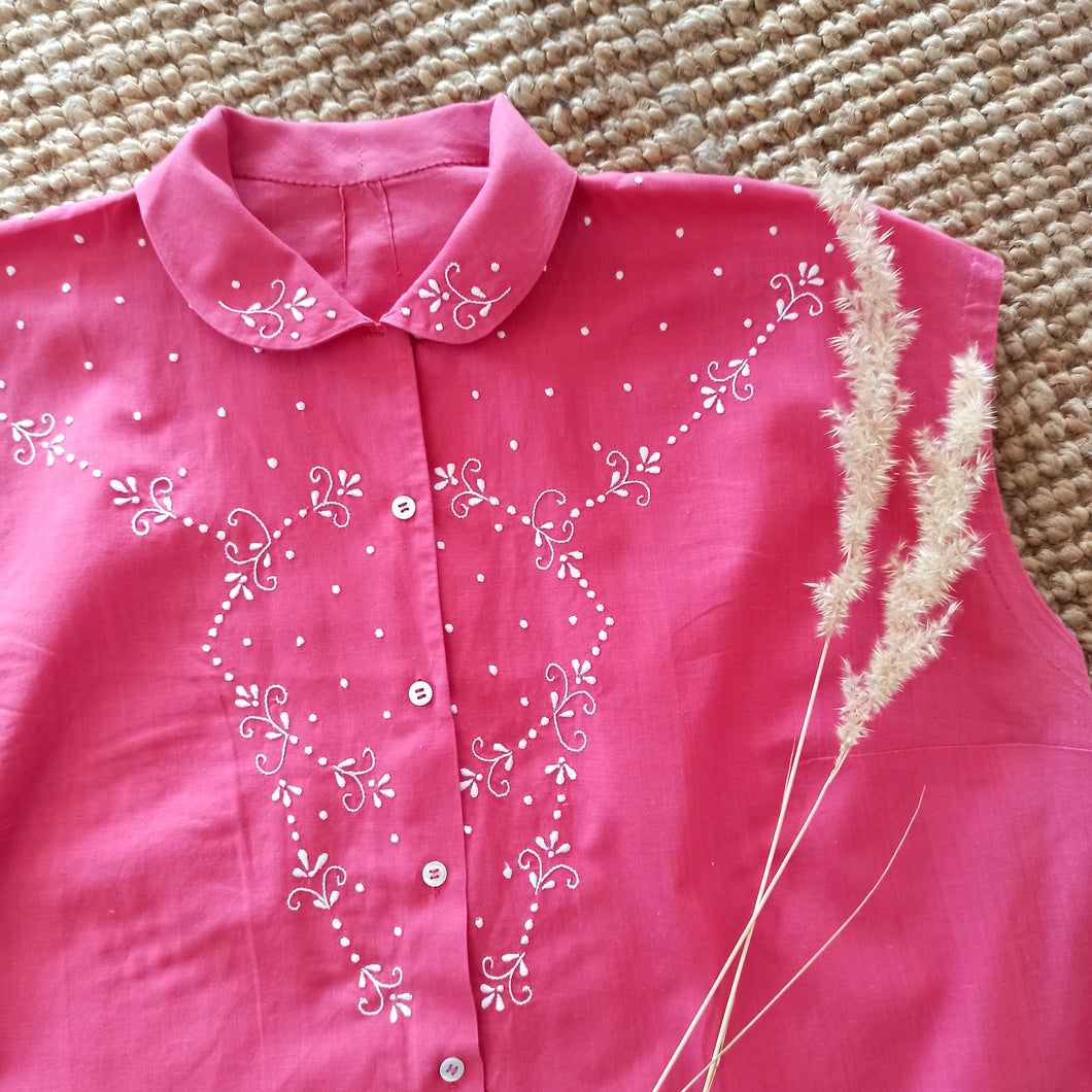 1940s - Gorgeous Embroidery Magenta Blouse
