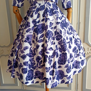 1950s - Stunning Purple Rose Print Bolero Dress - W31 (78cm)