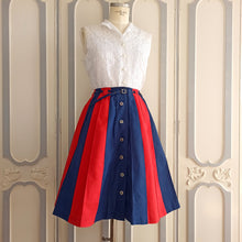 Laden Sie das Bild in den Galerie-Viewer, 1960s - La Jupe Eve&#39;s, France - Navy Red Belted Cotton Skirt - W27 (68cm)
