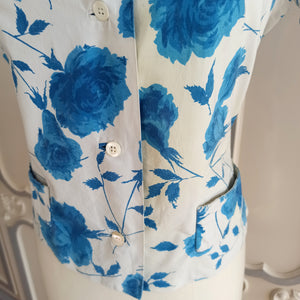 1950s - Adorable Blue Rose Print Cotton Blouse - W36 (92cm)