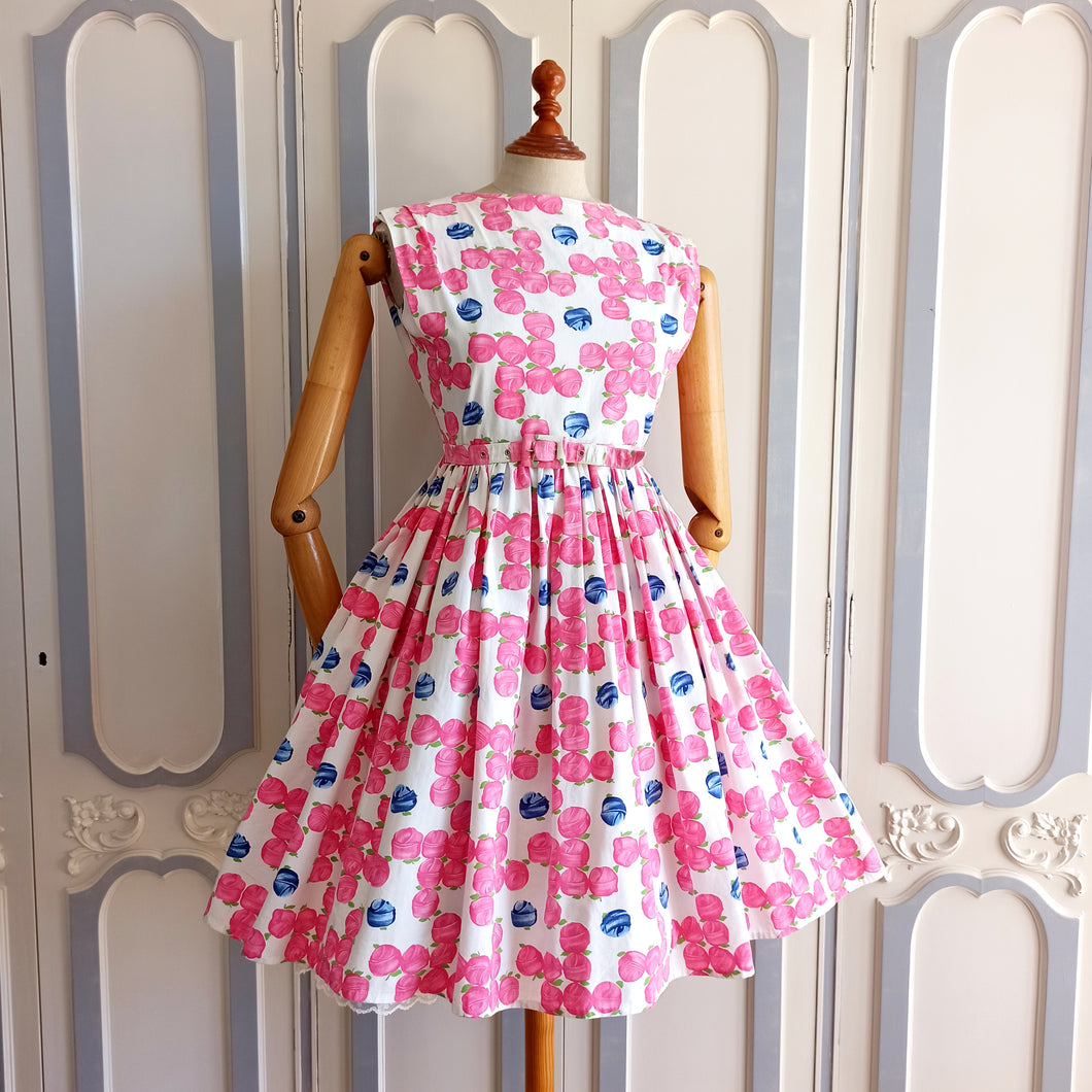 1950s - Carabi Juniors, Paris - Adorable Rose Cotton Dress - W27 (68cm)