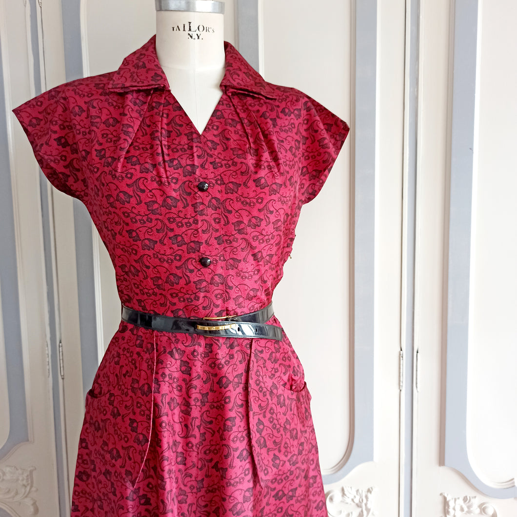 1940s 1950s - Beautiful Burgundy Floral Lace Print Dress - W27.5 (70cm)