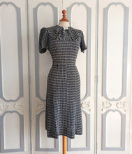 Load image into Gallery viewer, 1930s - Adorable Black &amp; White Puff Shoulders Rayon Dress  - W32 (82cm)

