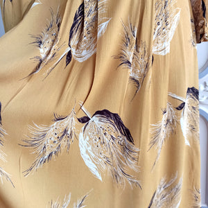 1930s 1940s - Glorious Mustard Rayon Crepe Feathers Print Dress - W29 (74cm)