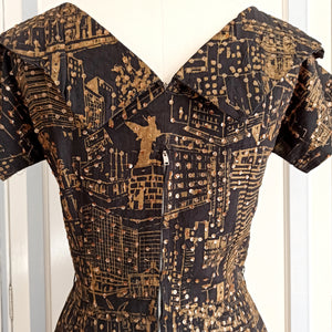 1950s - Stunning Night in the City Novelty Print Cocktail Dress - W28 (72cm)