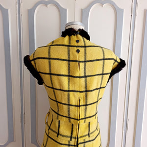 1950s - Stunning Black & Yellow Wool Dress - W32 (82cm)