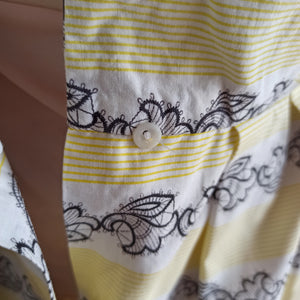 1950s - Adorable Yellow Cotton Day Dress - W27.5 (70cm)