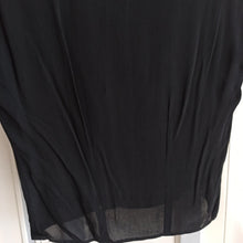 Cargar imagen en el visor de la galería, 1930s 1940s - Gorgeous Black Sheer Crepe Dress+Underdress - W27 (68cm)
