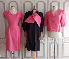 Laden Sie das Bild in den Galerie-Viewer, 1950s 1960s - Stunning 3pc Pink &amp; Black Silk Suit + Duster - W30 (76cm)

