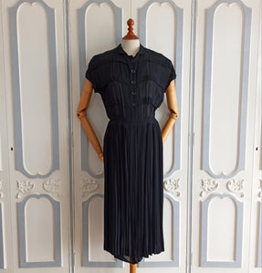 1930s 1940s - Gorgeous Black Sheer Crepe Dress+Underdress - W27 (68cm)