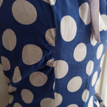 Cargar imagen en el visor de la galería, 1940s - Gorgeous Blue Polkadots Rayon Bolero Dress - W27 (68cm)
