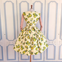Load image into Gallery viewer, 1950s - Gorgeous Novelty Print Fruits Dress - W28 (72cm)
