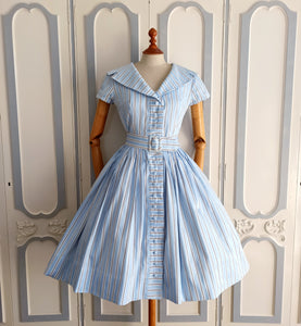 1950s - Adorable Shawl Collar Belted Cotton Dress - W29 (74cm)