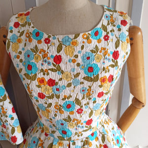 1950s 1960s - Colorful Floral 2pc Textured Cotton Set - W26 (66cm)