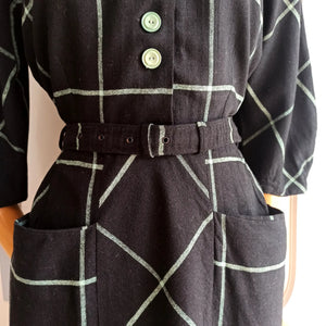 1940s - Stunning Black & Green Winter Wool Dress - W28 (70cm)