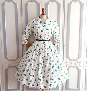 1950s - Precious Atomic Hydrangeas Print Cotton Dress - W30 (76cm)