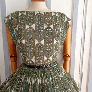 1950s 1960s - Gorgeous Green Abstract Smoked Cotton Dress - W25 (64cm)