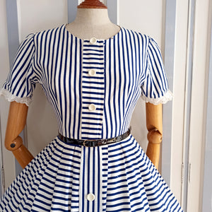 1950s - Adorable Navy White Stripes Barkcloth Dress - W26 (66cm)
